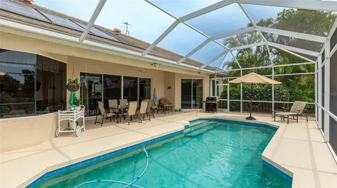 7126 Southgate Court Sarasota FL 34243