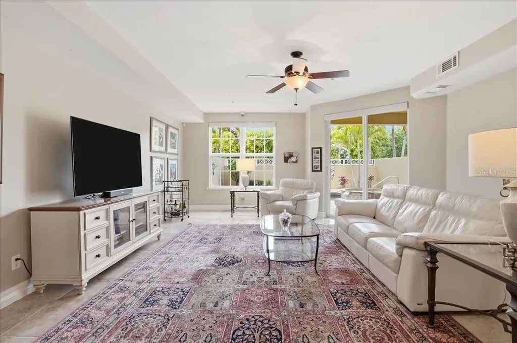702 Granada Avenue Venice FL 34285