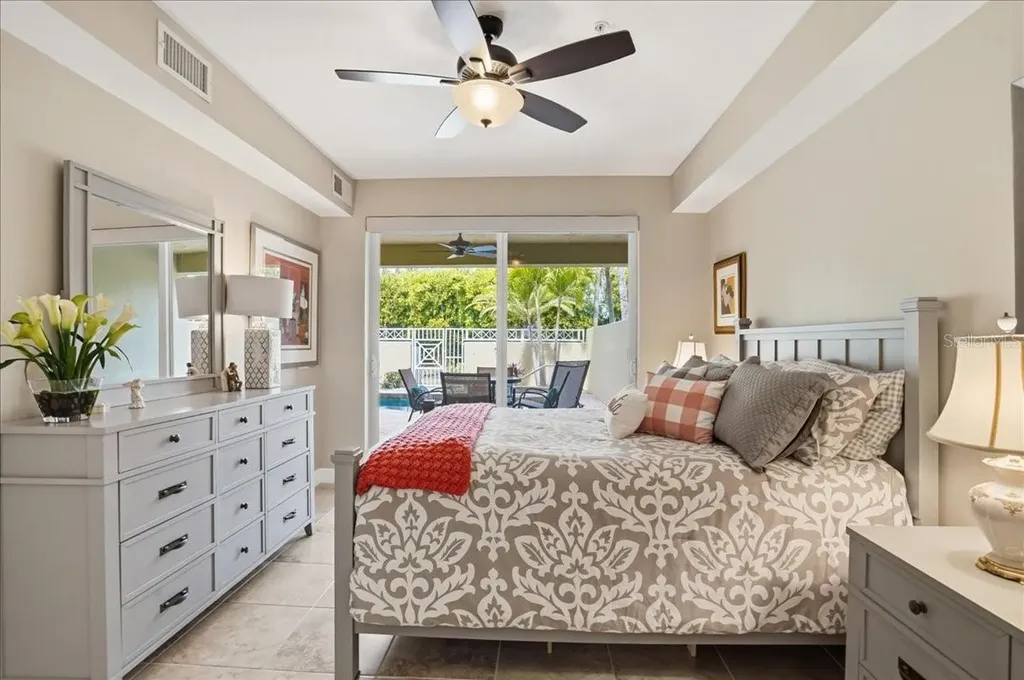 702 Granada Avenue Venice FL 34285