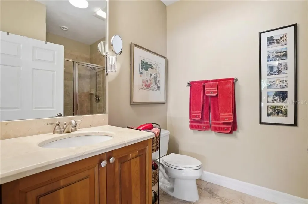 702 Granada Avenue Venice FL 34285