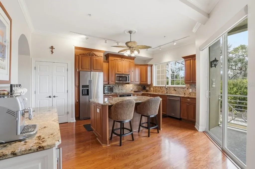 702 Granada Avenue Venice FL 34285