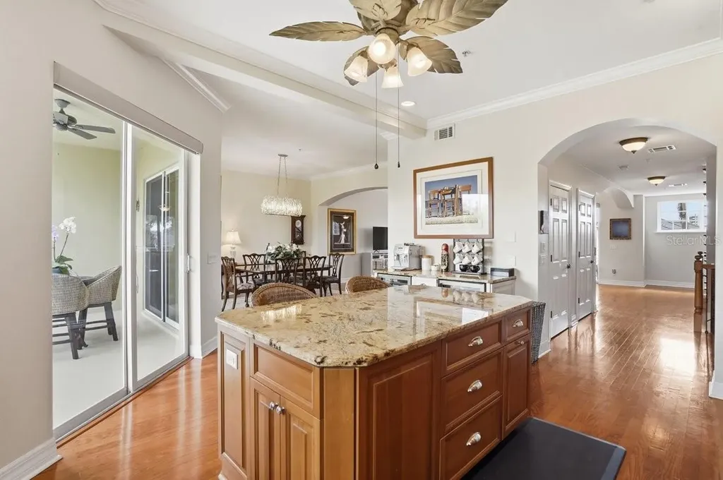 702 Granada Avenue Venice FL 34285