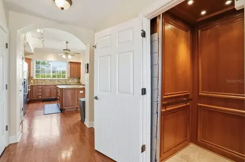 702 Granada Avenue Venice FL 34285