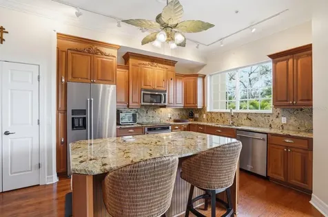 702 Granada Avenue Venice FL 34285