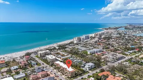 702 Granada Avenue Venice FL 34285