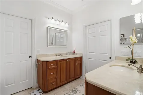 702 Granada Avenue Venice FL 34285