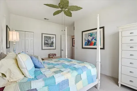 702 Granada Avenue Venice FL 34285