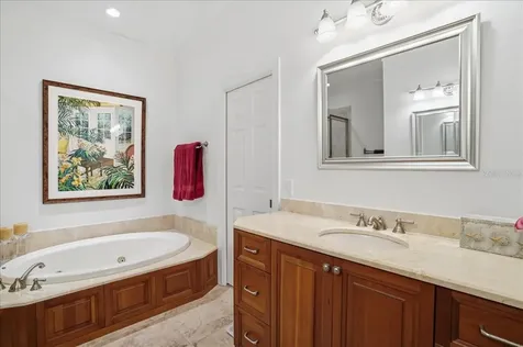 702 Granada Avenue Venice FL 34285