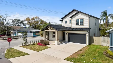 213 W Giddens Avenue Tampa FL 33603