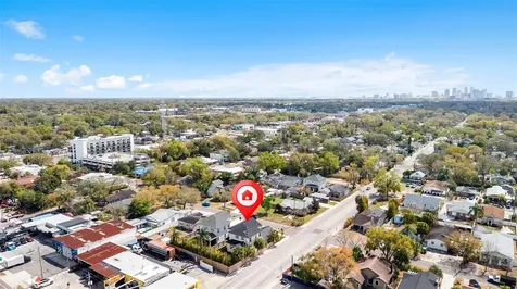 213 W Giddens Avenue Tampa FL 33603