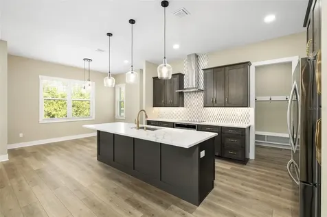 213 W Giddens Avenue Tampa FL 33603