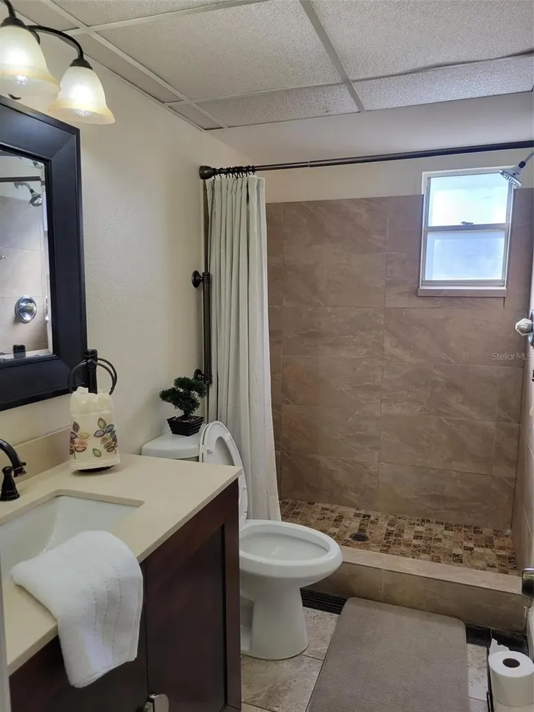 10032 65th Avenue N St Petersburg FL 33708