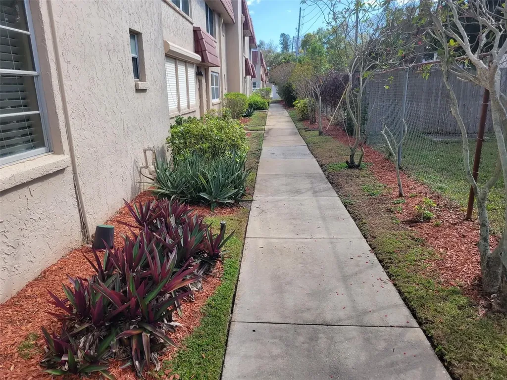 10032 65th Avenue N St Petersburg FL 33708