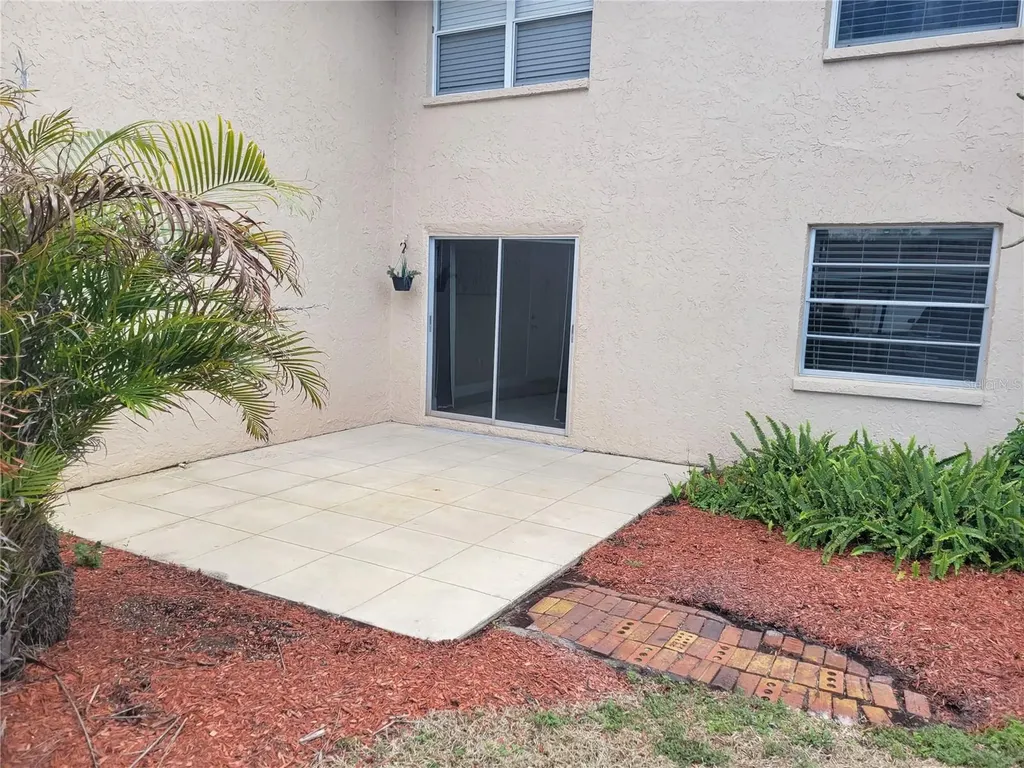 10032 65th Avenue N St Petersburg FL 33708