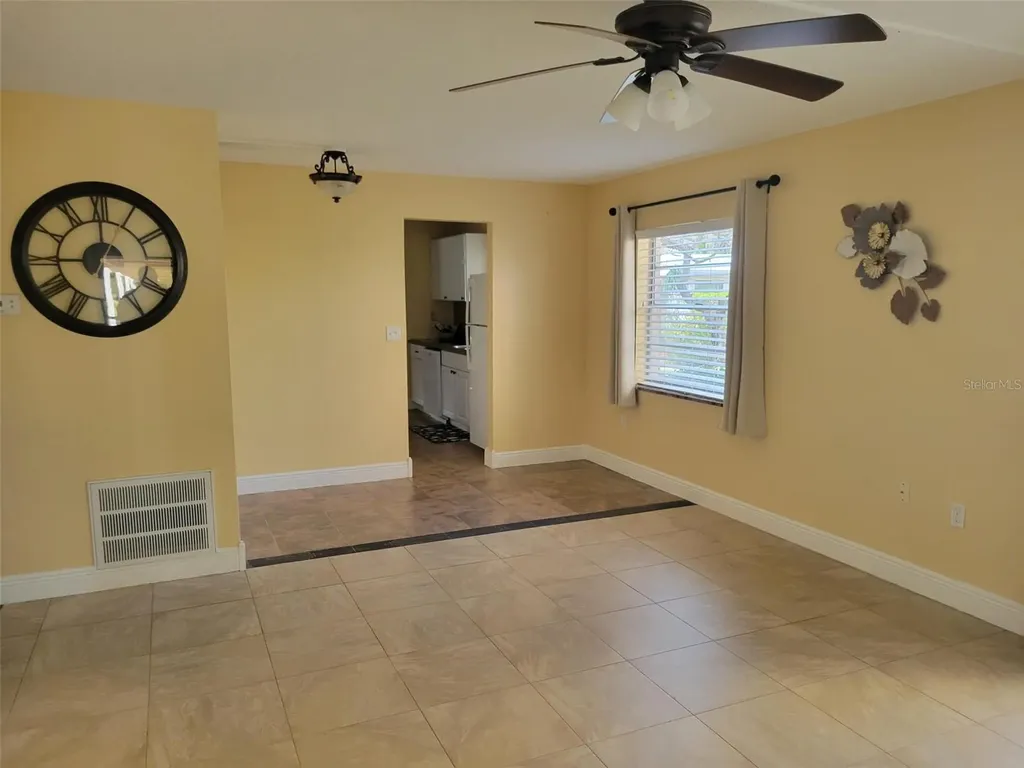 10032 65th Avenue N St Petersburg FL 33708