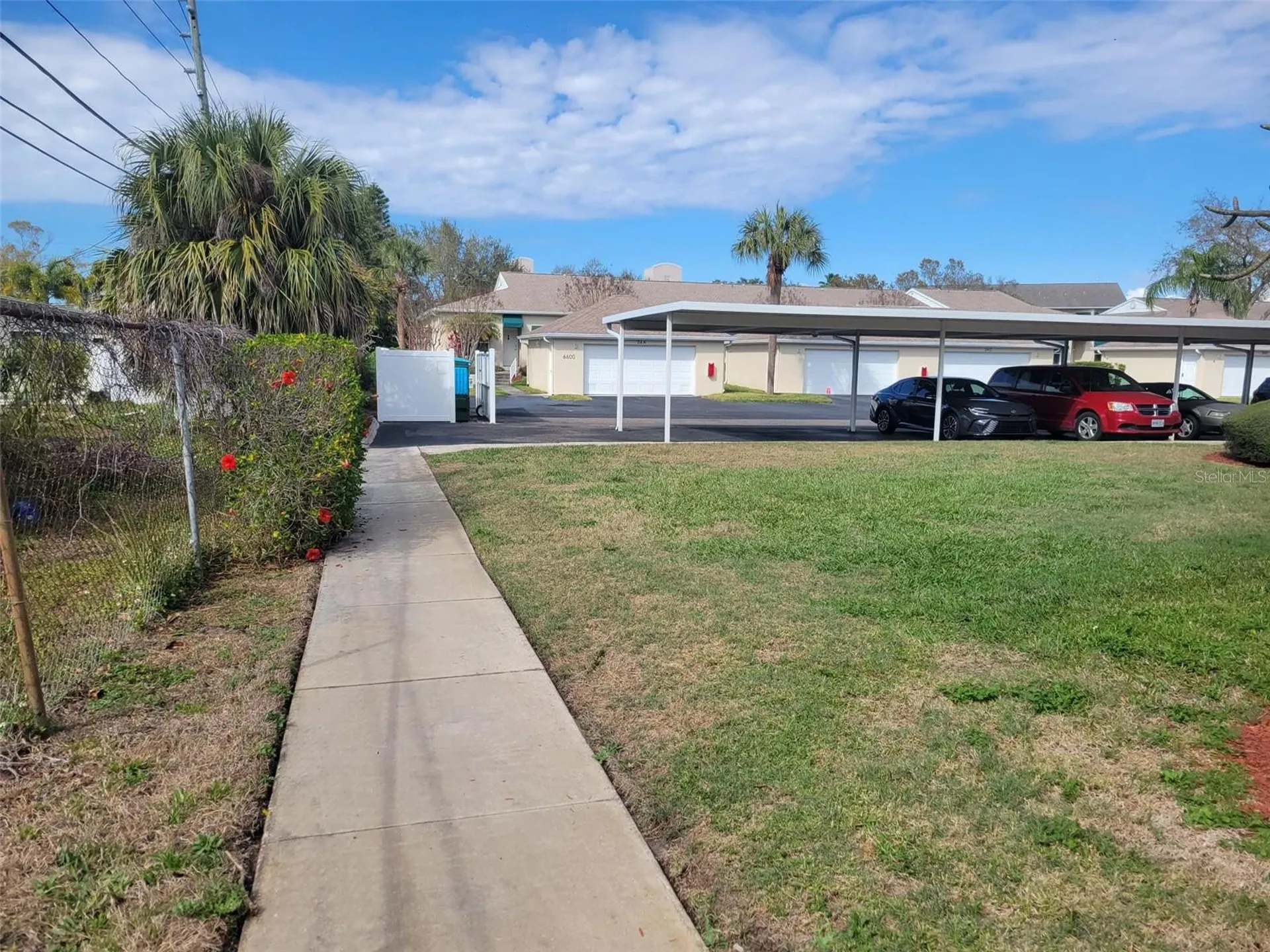 10032 65th Avenue N St Petersburg FL 33708