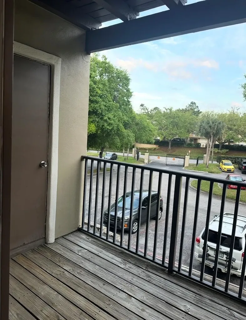 224 Afton Square Altamonte Springs FL 32714