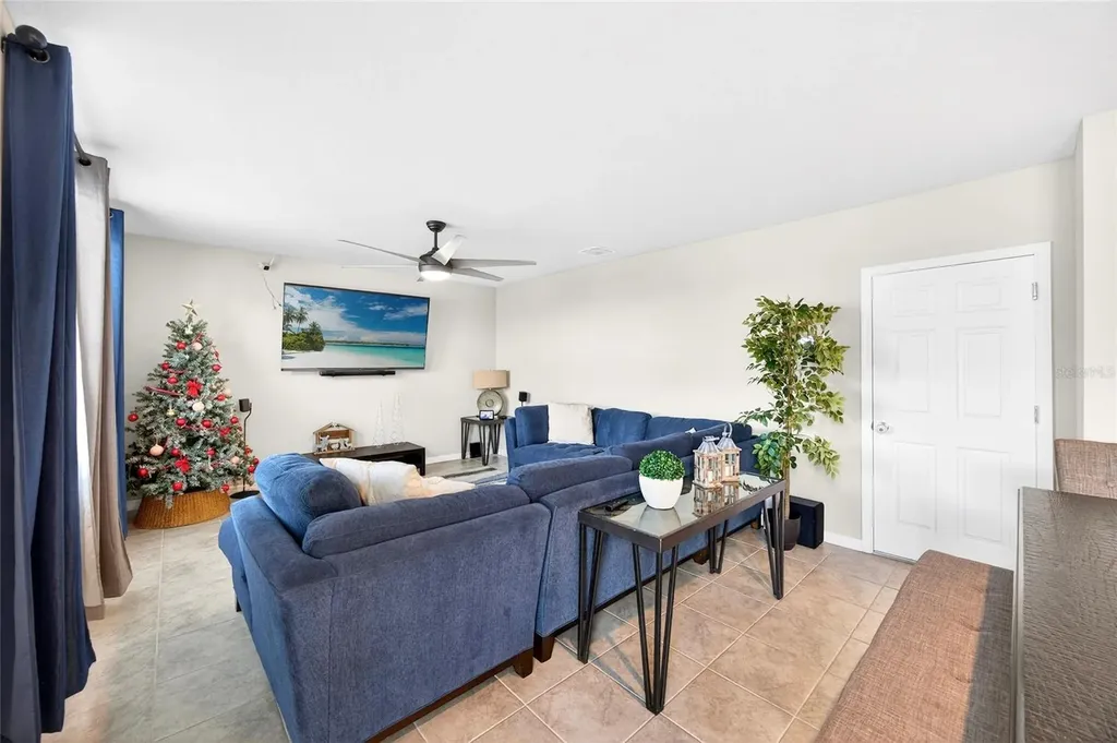 953 Cambridge Drive Winter Haven FL 33881
