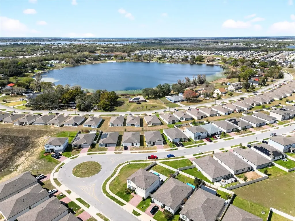 953 Cambridge Drive Winter Haven FL 33881