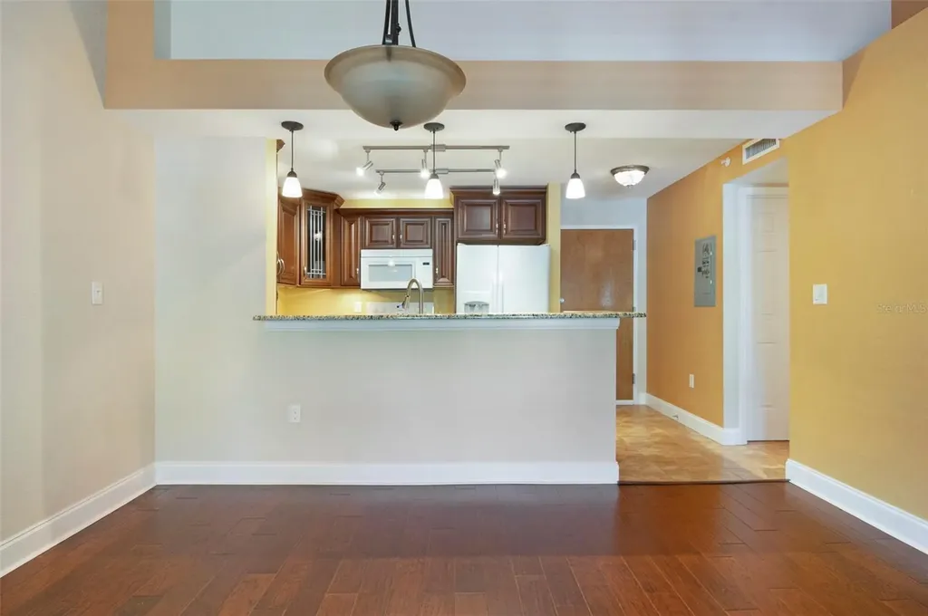 2595 Countryside Boulevard Clearwater FL 33761