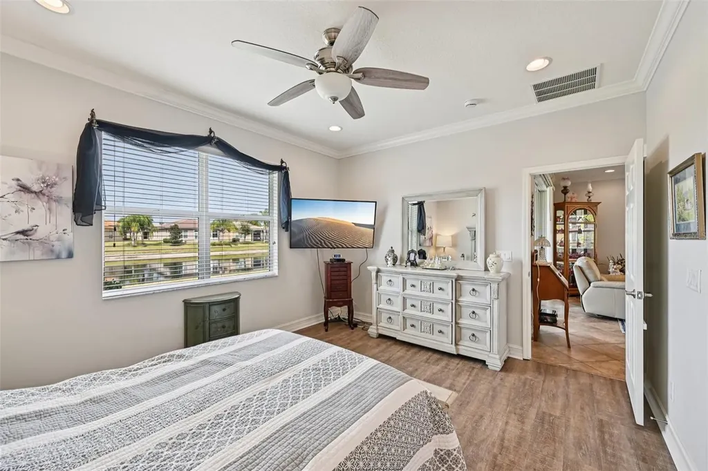 4932 Marble Springs Circle Wimauma FL 33598
