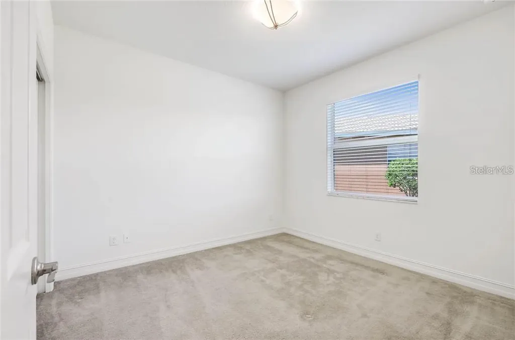 4932 Marble Springs Circle Wimauma FL 33598