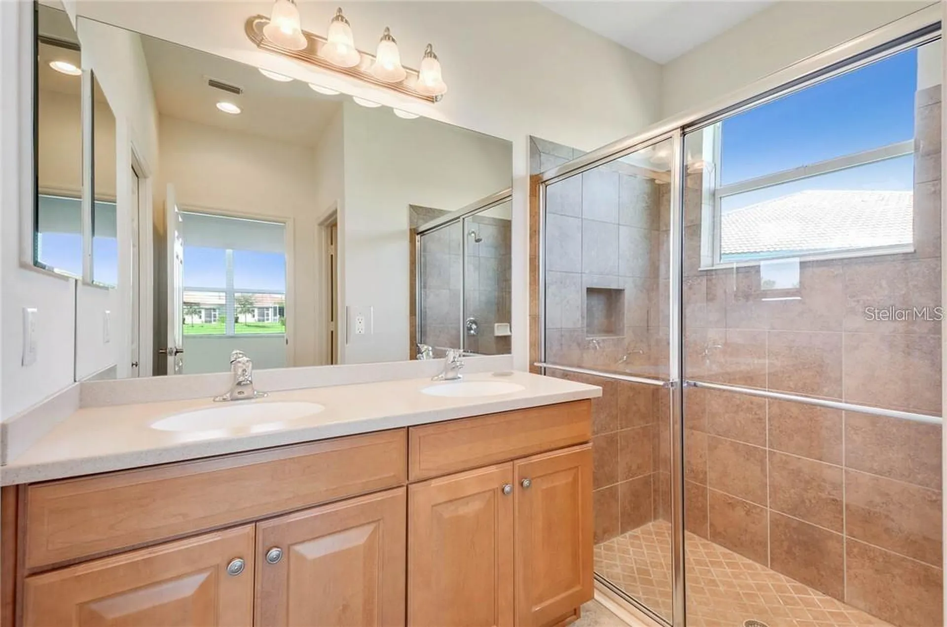 4932 Marble Springs Circle Wimauma FL 33598