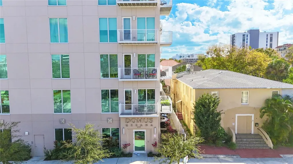 644 3rd Avenue S St Petersburg FL 33701