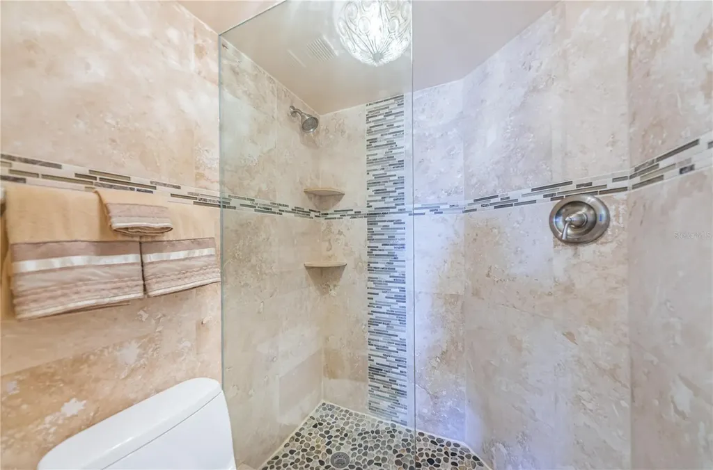 5541 Puerta Del Sol Boulevard S St Petersburg FL 33715
