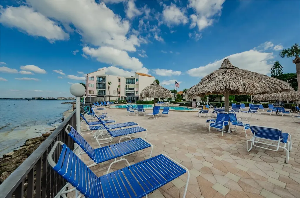 5541 Puerta Del Sol Boulevard S St Petersburg FL 33715