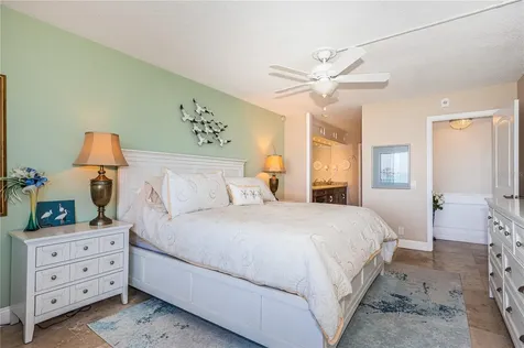 5541 Puerta Del Sol Boulevard S St Petersburg FL 33715
