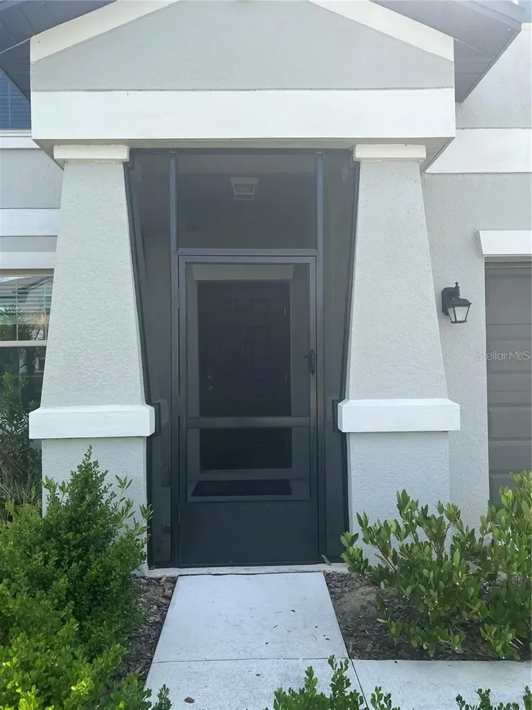 31811 Sun Kettle Loop Wesley Chapel FL 33545