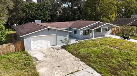 2525 Poinsetta Avenue Sanford FL 32773