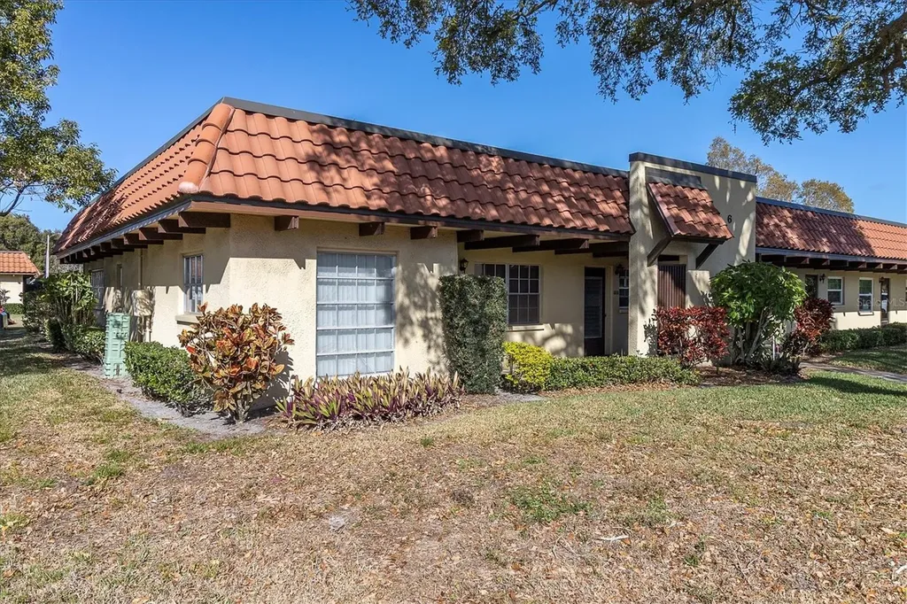 1701 Pinehurst Road Dunedin FL 34698