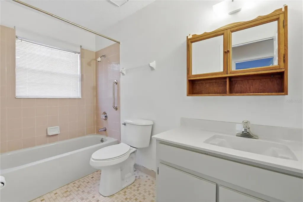 650 E Voorhis Avenue Deland FL 32724