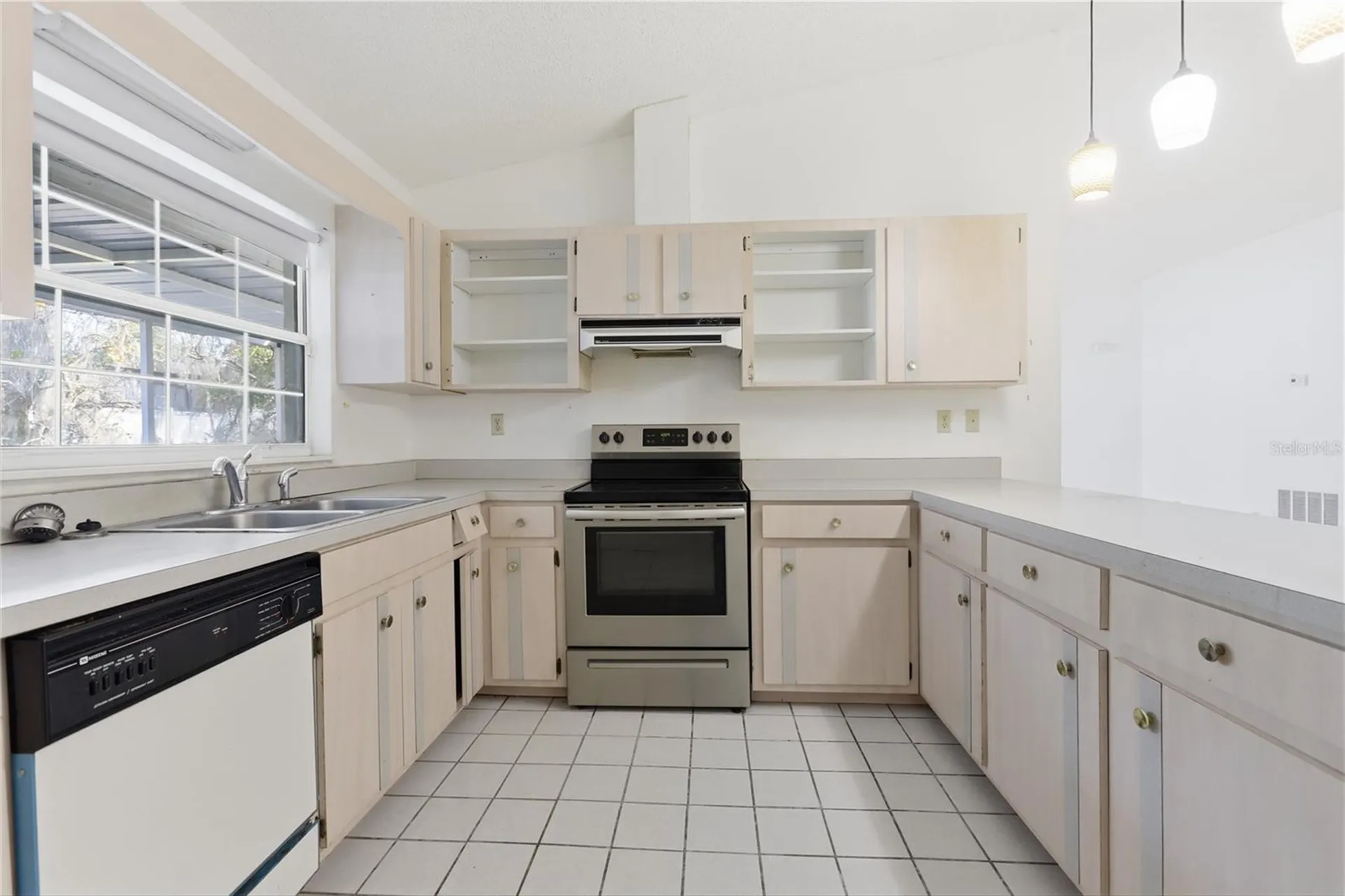 650 E Voorhis Avenue Deland FL 32724