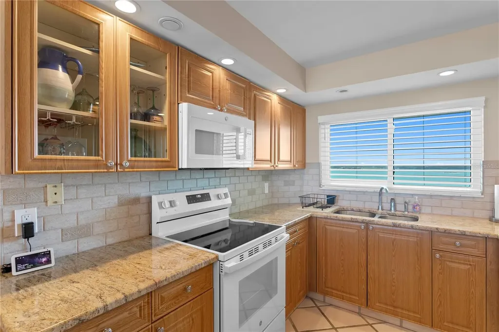 1290 Gulf Boulevard Clearwater FL 33767