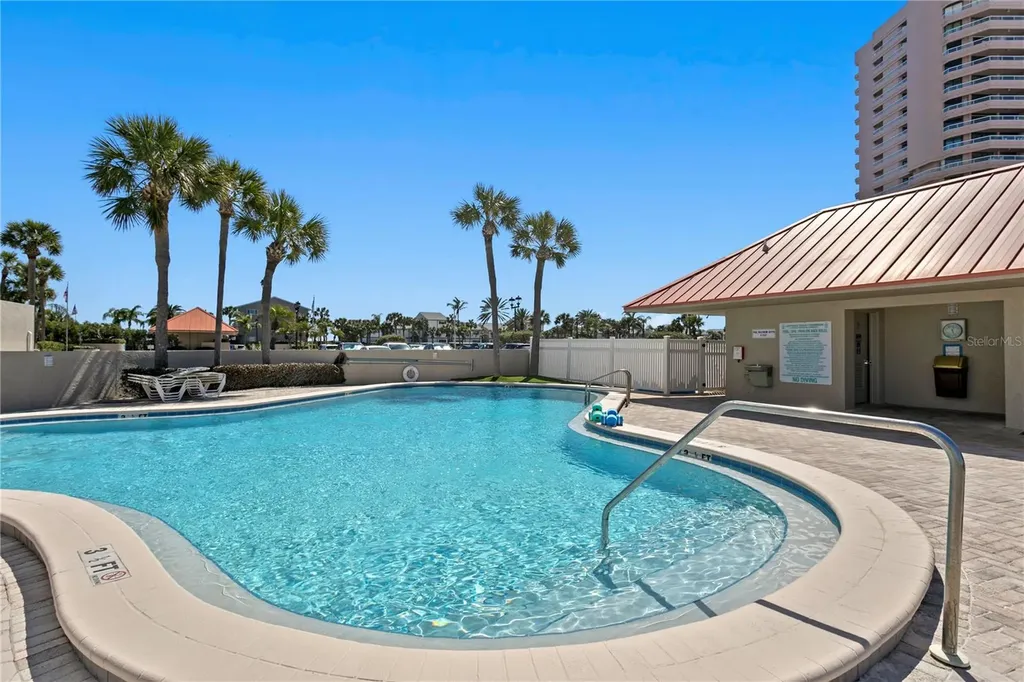 1290 Gulf Boulevard Clearwater FL 33767