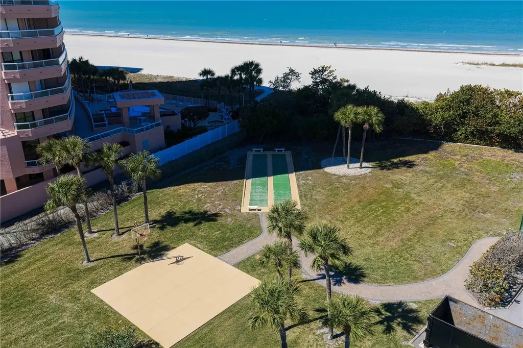 1290 Gulf Boulevard Clearwater FL 33767
