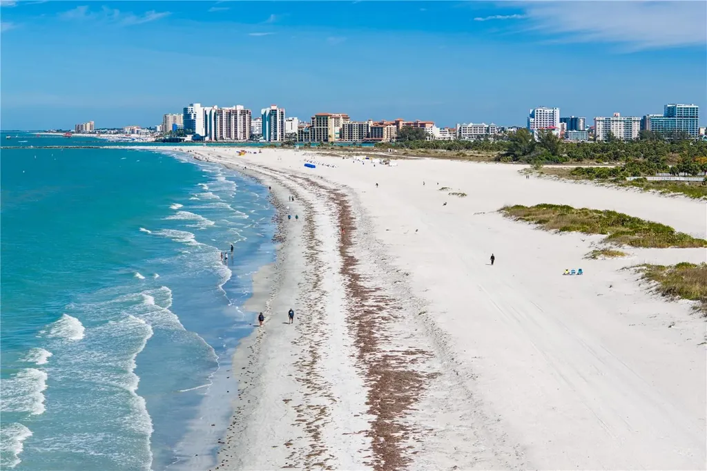 1290 Gulf Boulevard Clearwater FL 33767