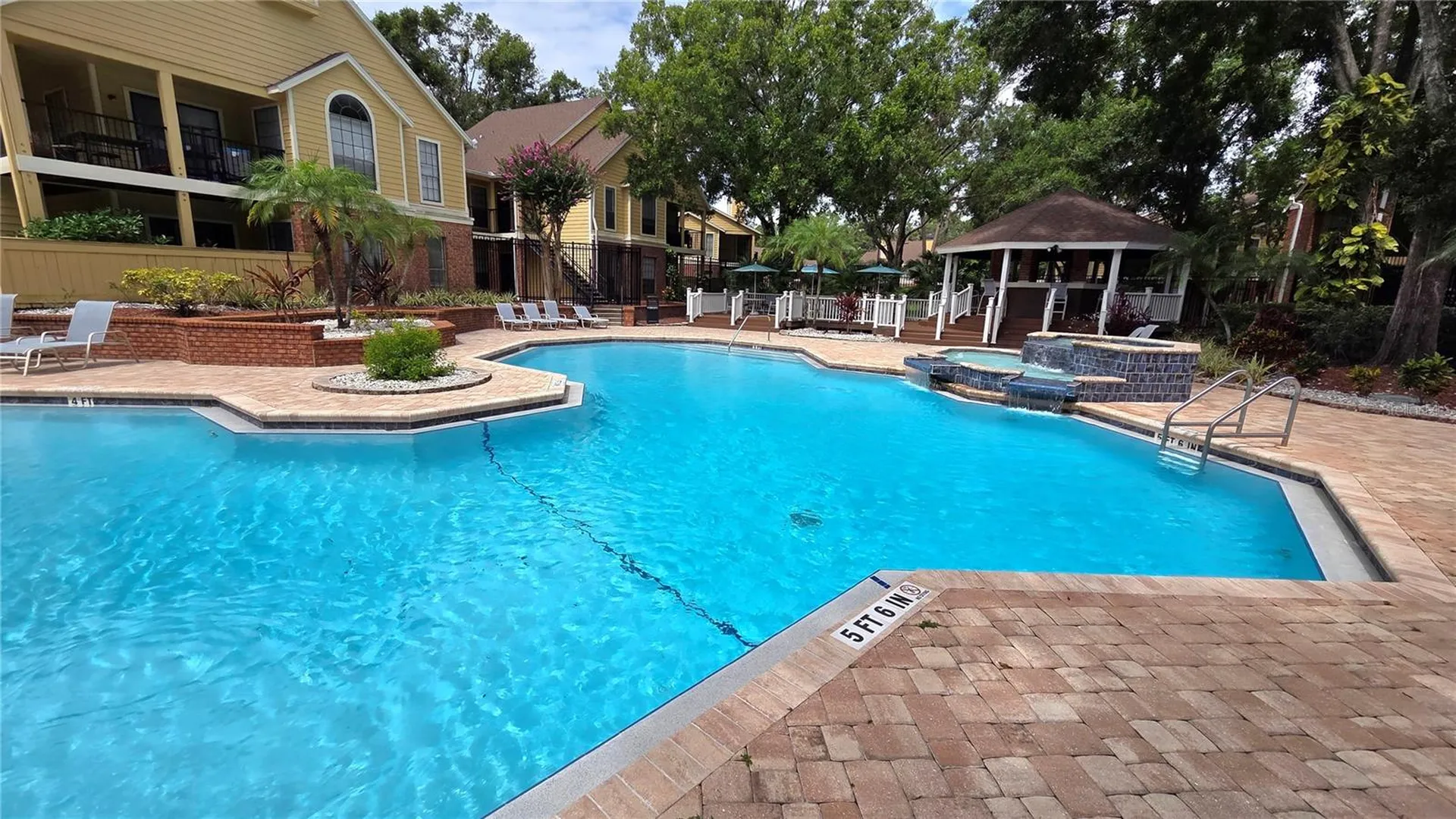 8630 Mallard Reserve Drive Tampa FL 33614