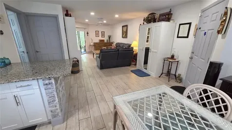 8630 Mallard Reserve Drive Tampa FL 33614