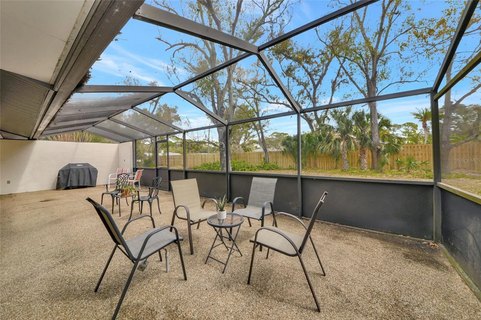 4689 Oak Forest Drive E Sarasota FL 34231