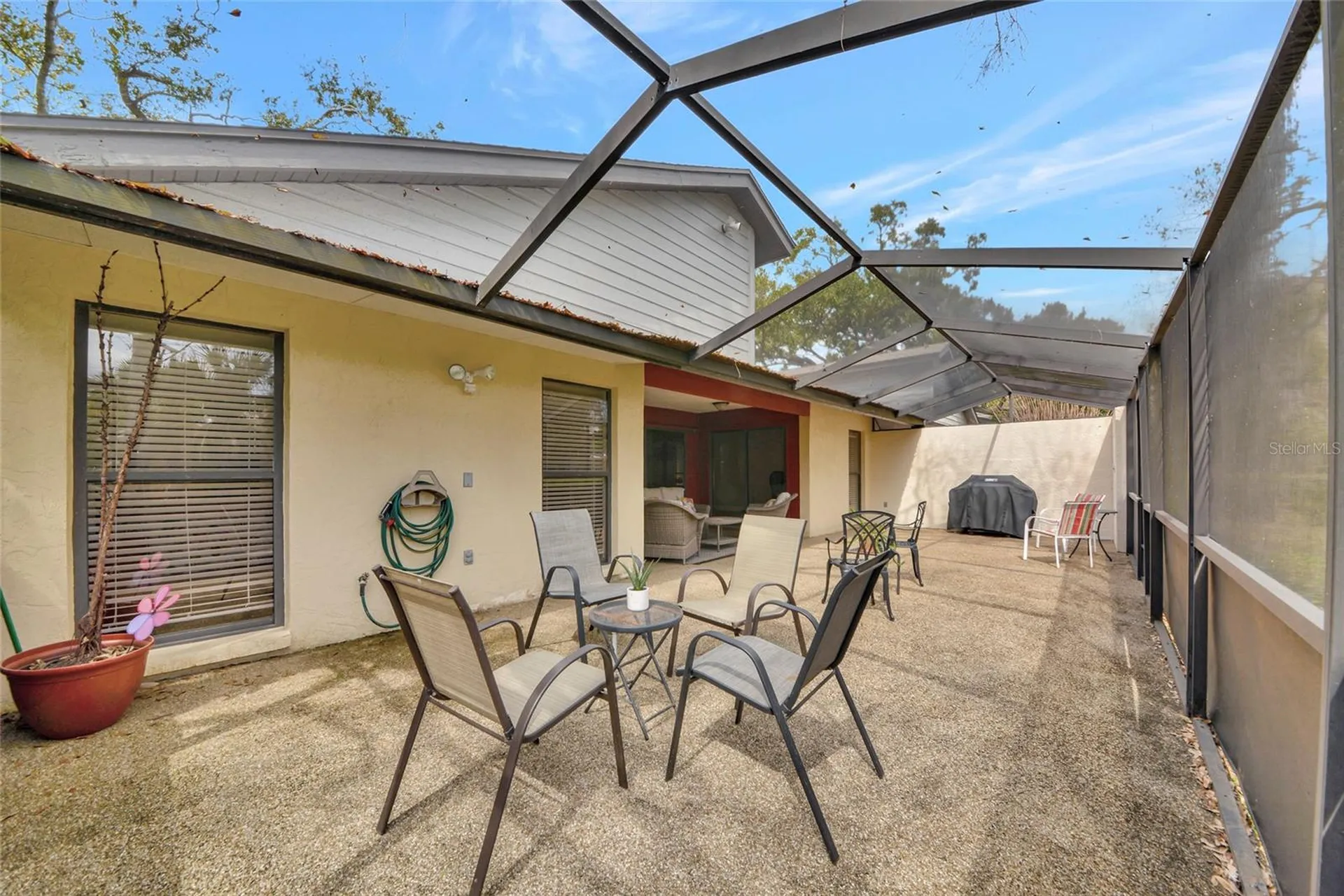 4689 Oak Forest Drive E Sarasota FL 34231