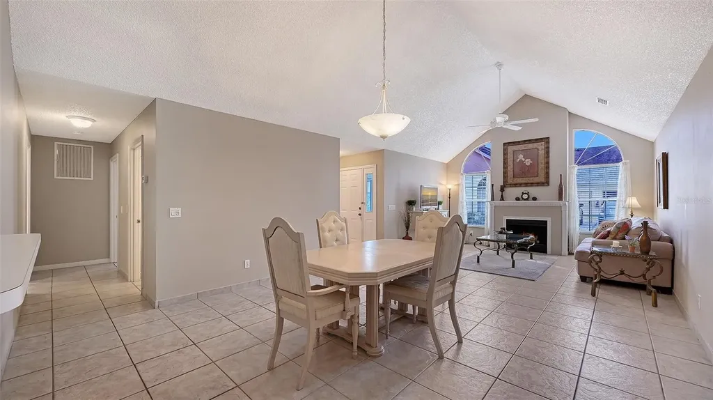 4538 Citation Lane Sarasota FL 34233