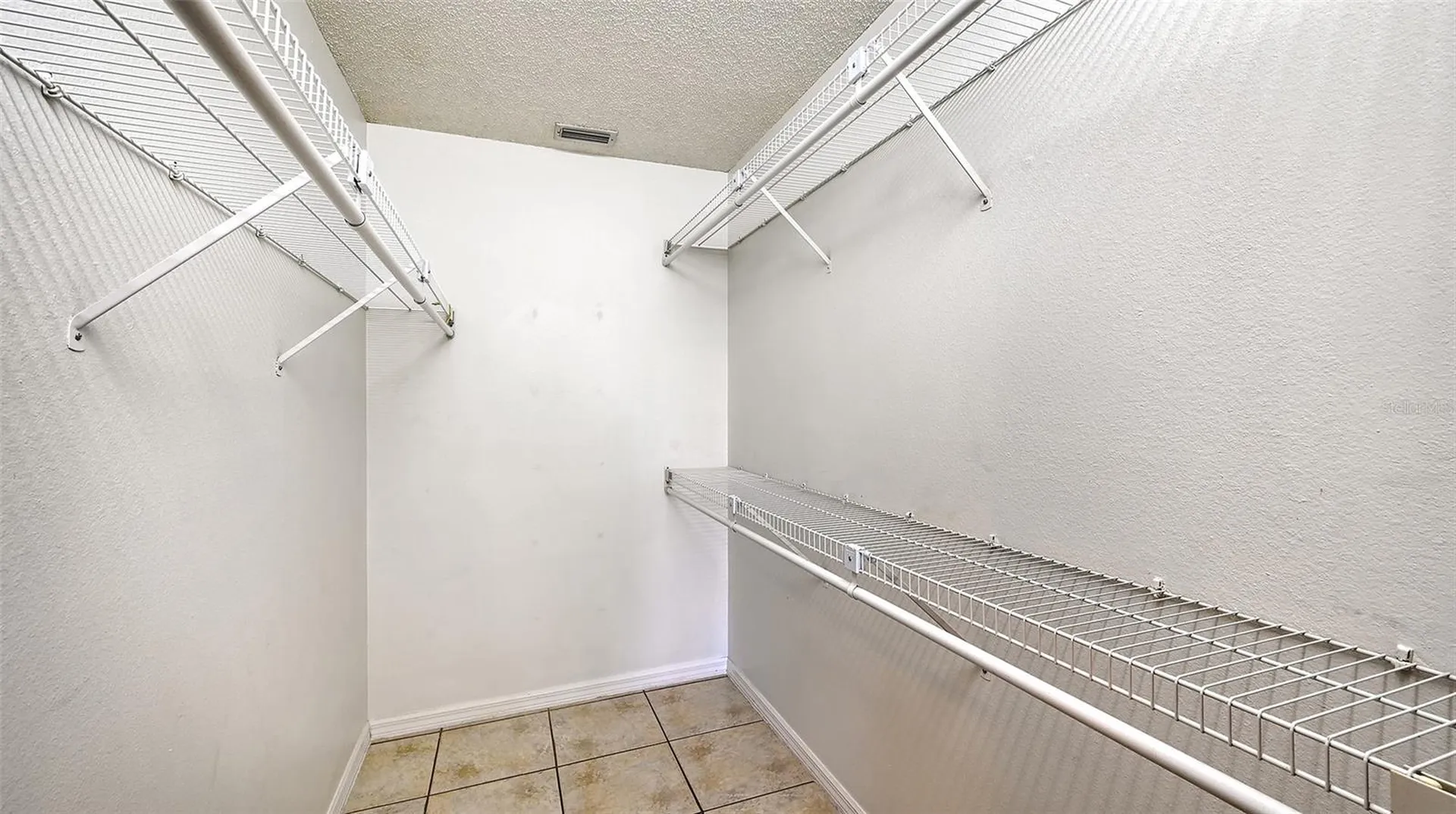 4538 Citation Lane Sarasota FL 34233