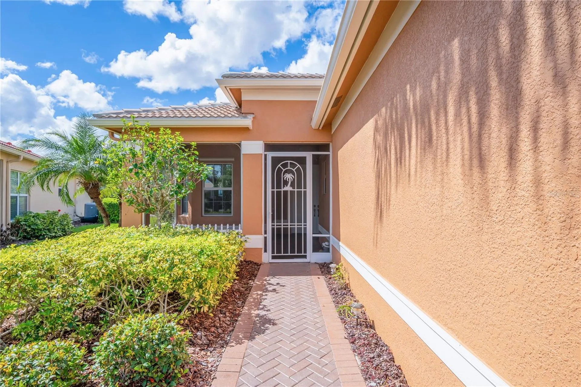 5002 Indian Shores Place Wimauma FL 33598