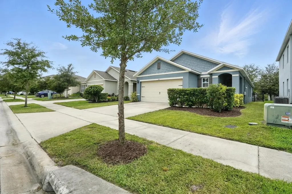 312 Charles Drive Deland FL 32724
