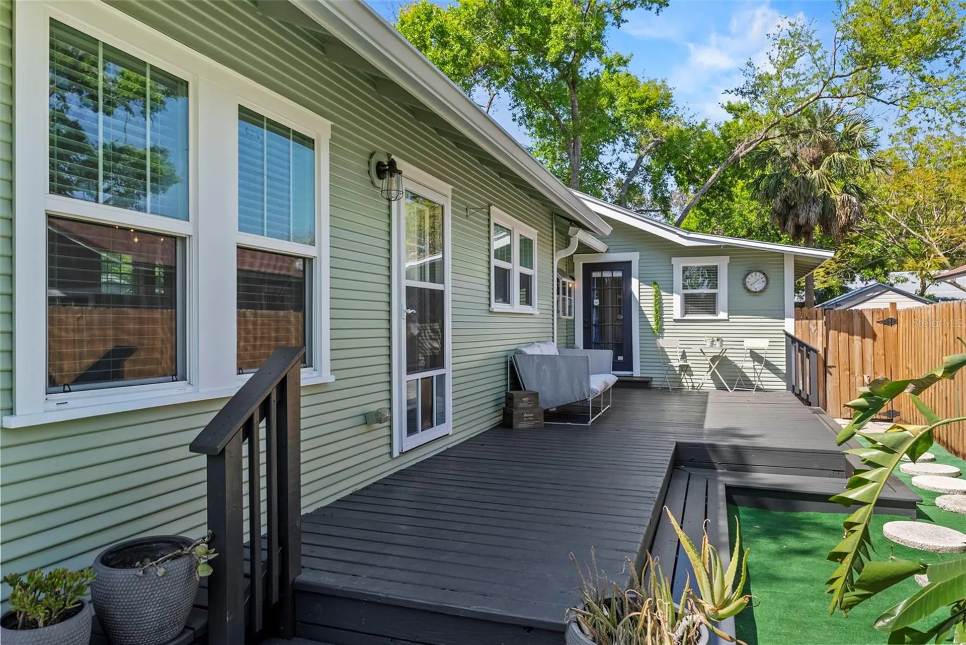 5605 N 9th Street Tampa FL 33604