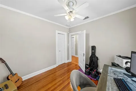 5605 N 9th Street Tampa FL 33604